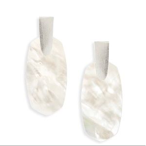 NWT Kendra Scott Aragon Silver Drop Earrings